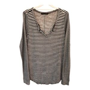 Whetherly Linen Long Sleeve Tee